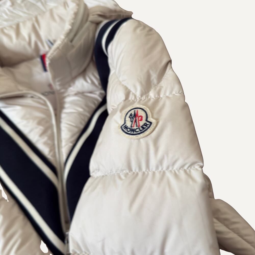 Size 2 - Moncler Men's Barrot Down Hooded Quilted Jacket - Picture 5 of 9